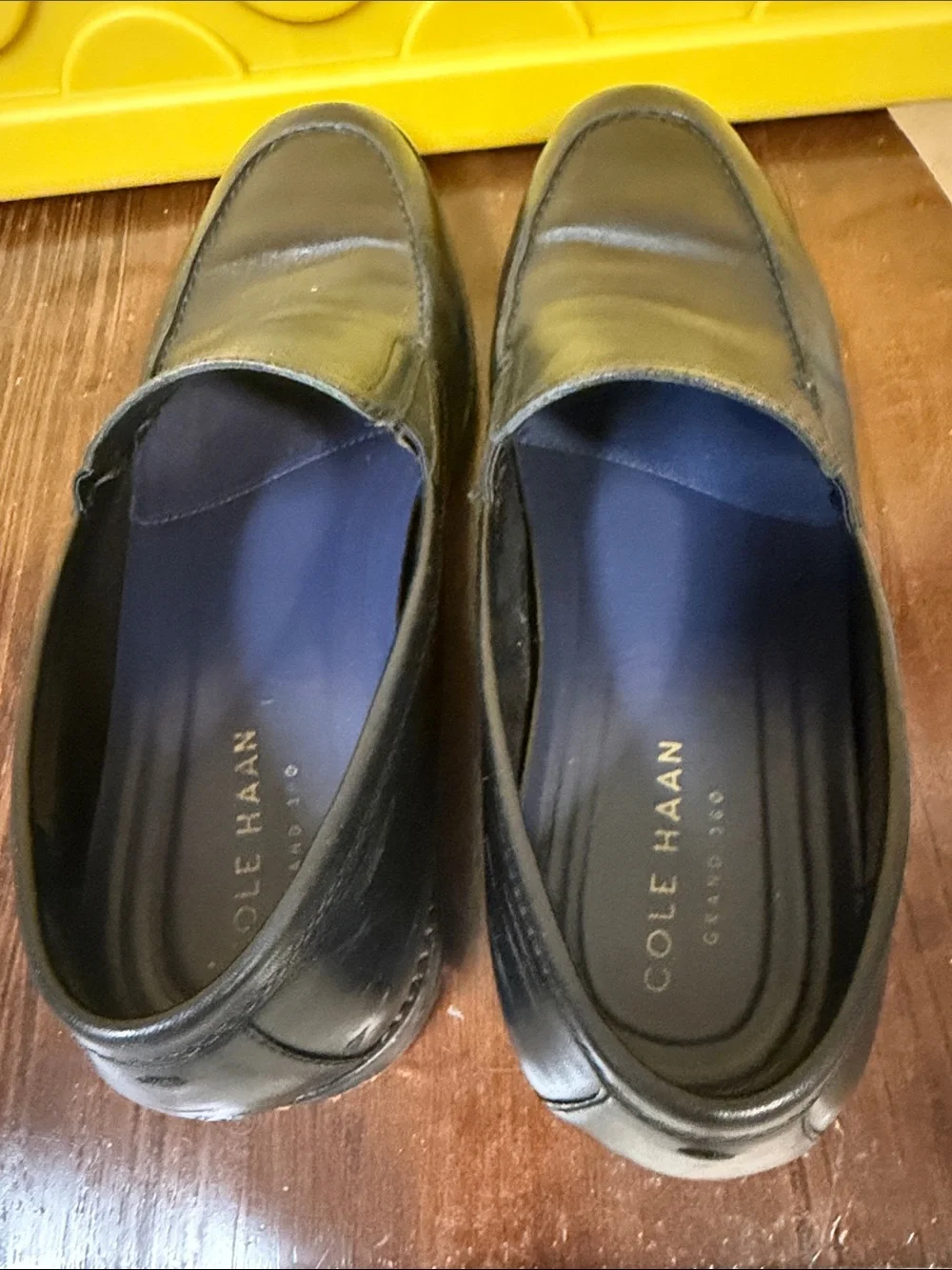 Cole Haan Black Leather Slip-On Loafers — Men’s Dress Casual Size 11